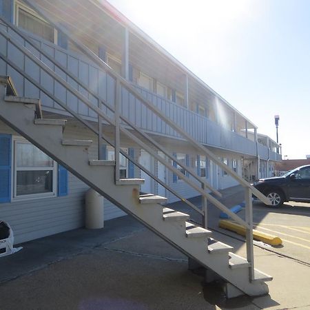 Budget Inn Adair Exterior photo